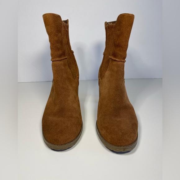 Circa Joan And David Boots, Size 6.5, Suede Ankle Boots, Cognac - Picture 3 of 7